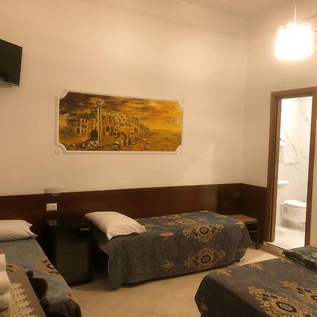 Hostel Cosmos Rome Exterior photo