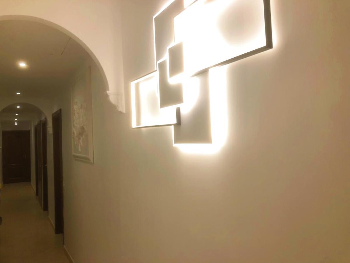 Hostel Cosmos Rome Exterior photo